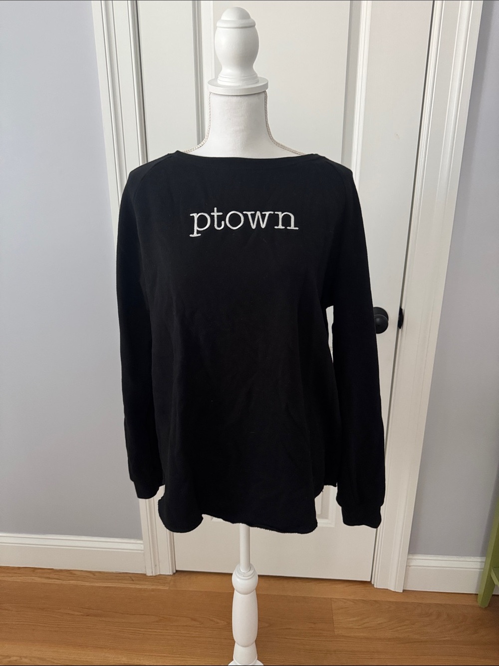 Black ptown sweatshirt